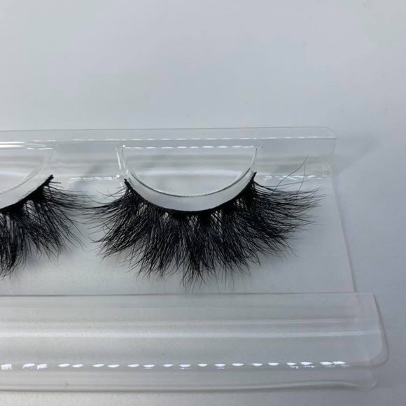 3D Mink Strip Lashes - Picture 3 of 5